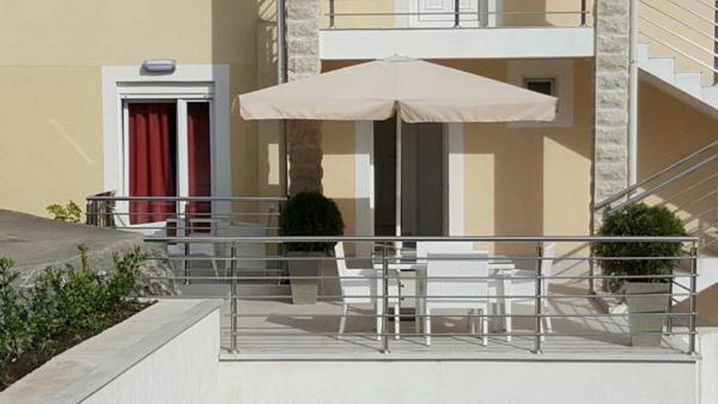Apartments Blue Sea Kotor Eksteriør billede
